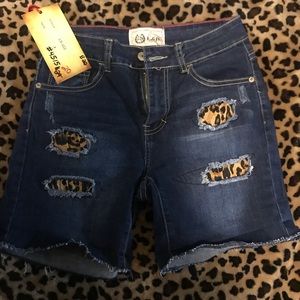 Blue Jean shorts with Leopard Patches NTW SZ.4